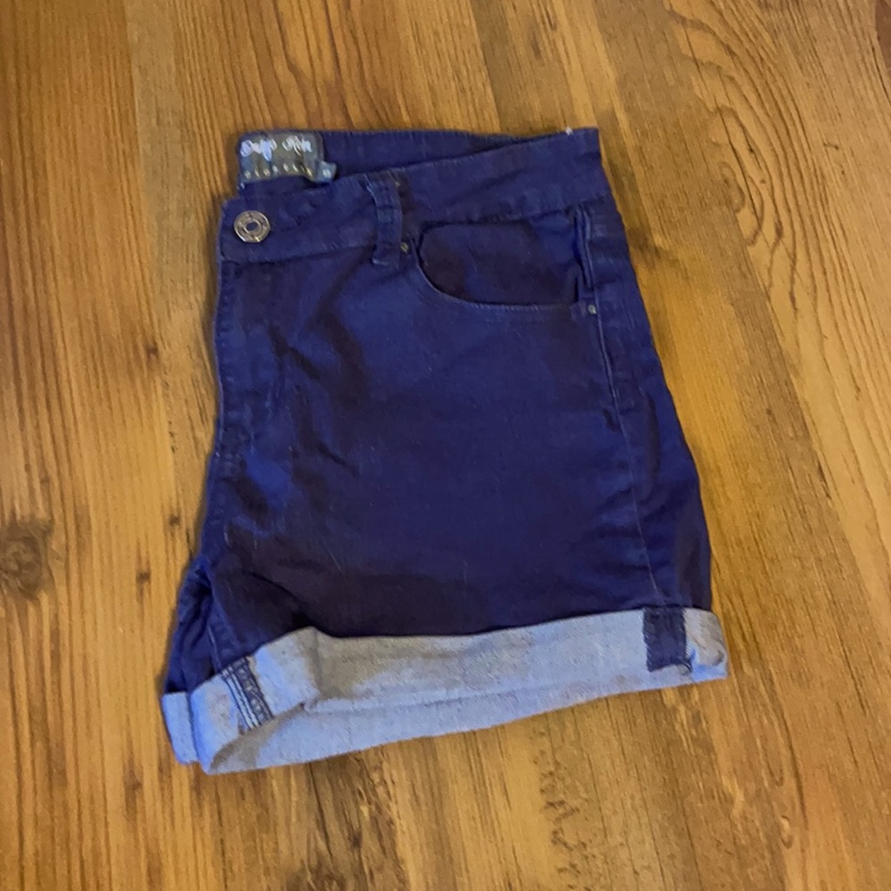 Women’s Jean Shorts